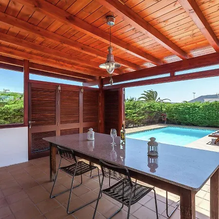 Vila Belvilla By Oyo Mango Ii 6 Pax